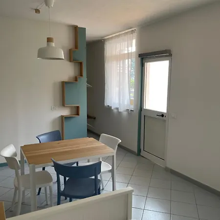 The Ugly Duckling Apartment Dormelletto Exterior photo