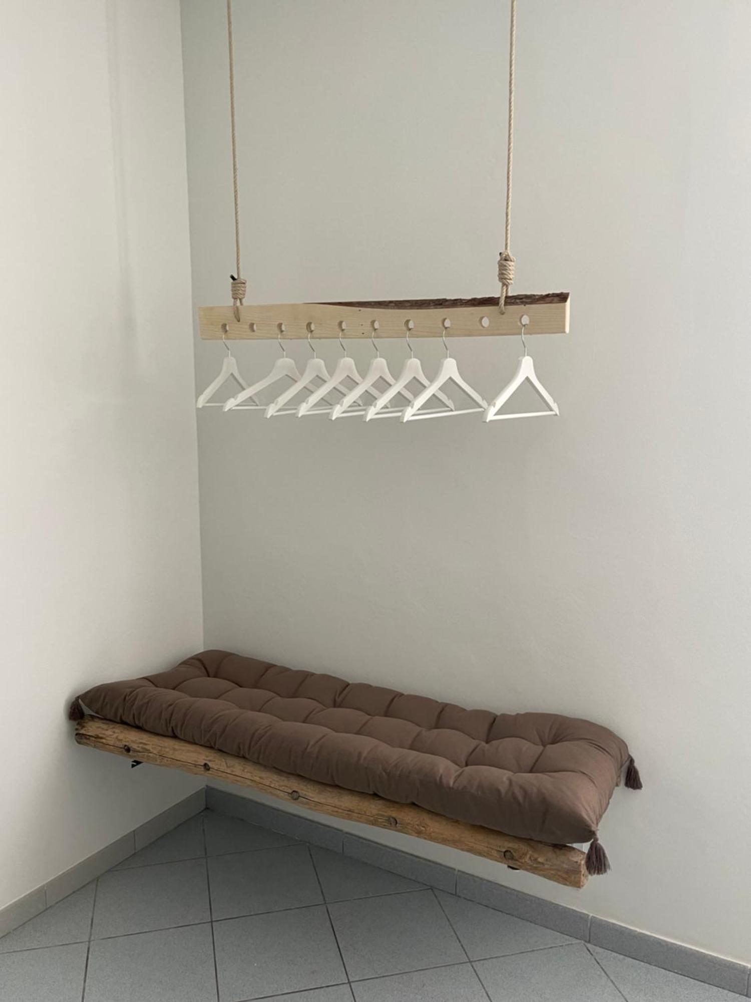 The Ugly Duckling Apartment *